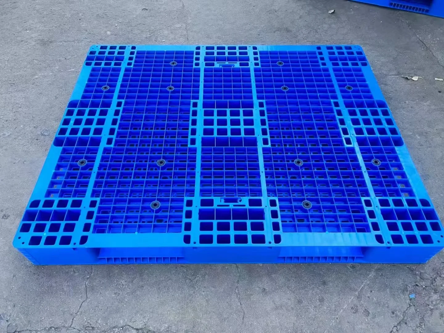 1500 × 1500 × 150 mm Double-face Mesh Plastic Pallet