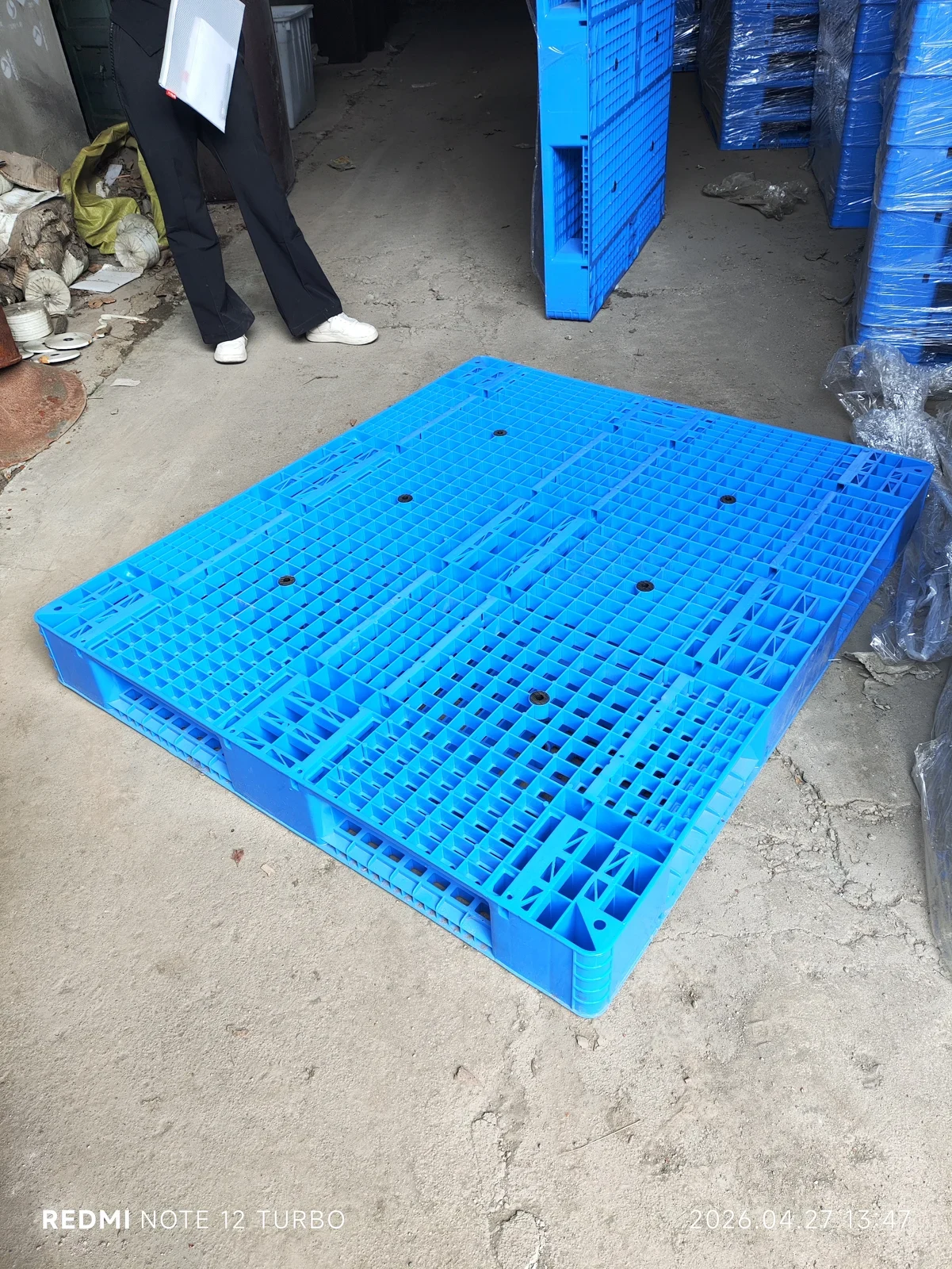 1400 × 1100 × 150 mm Double-face Mesh Plastic Pallet